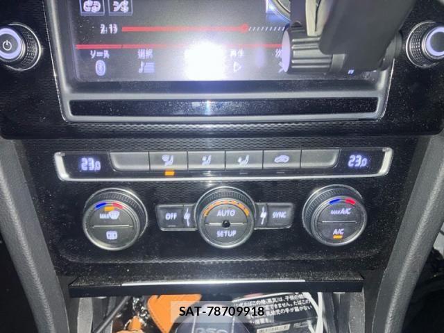 VolksWagen GOLF GTI 2013-11 7621326-18