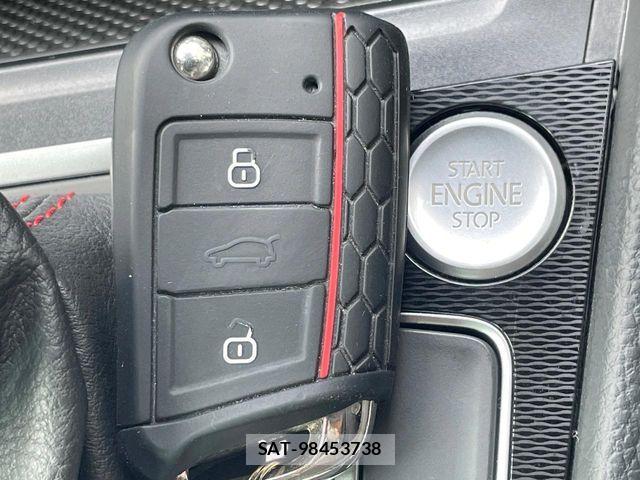VolksWagen GOLF GTI 2016-09 7621322-6
