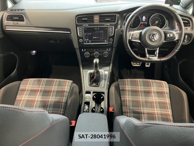 VolksWagen GOLF GTI 2015-03 7730708-1