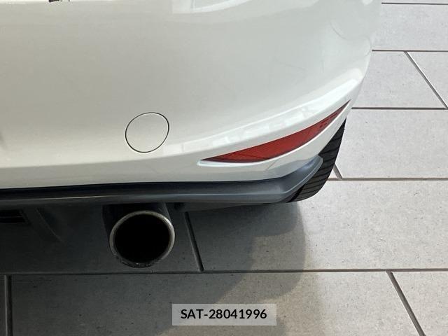 VolksWagen GOLF GTI 2015-03 7730708-26