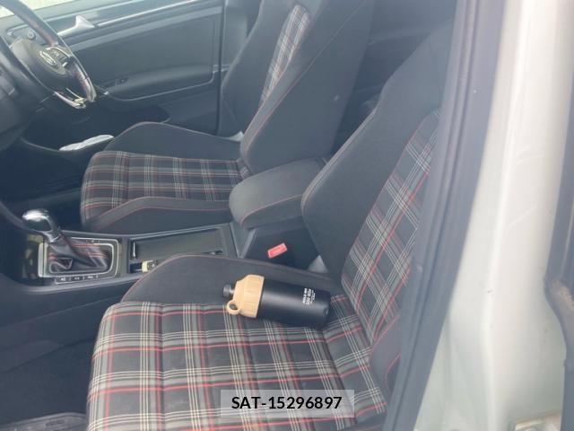 VolksWagen GOLF GTI 2015-01 7730706-10