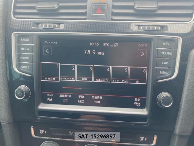 VolksWagen GOLF GTI 2015-01 7730706-18