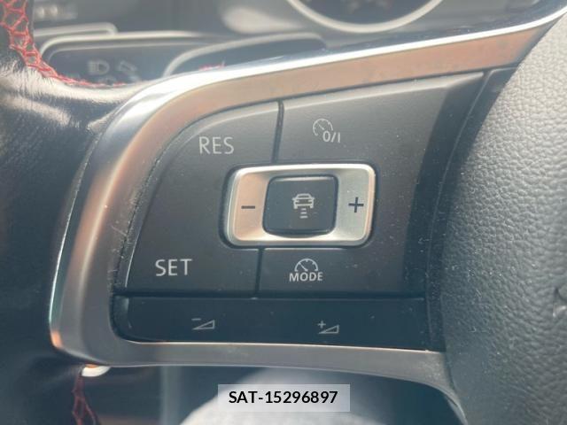 VolksWagen GOLF GTI 2015-01 7730706-21