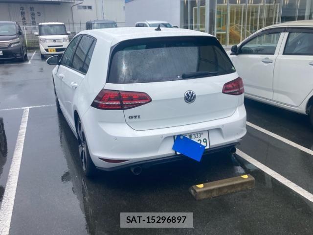 VolksWagen GOLF GTI 2015-01 7730706-3