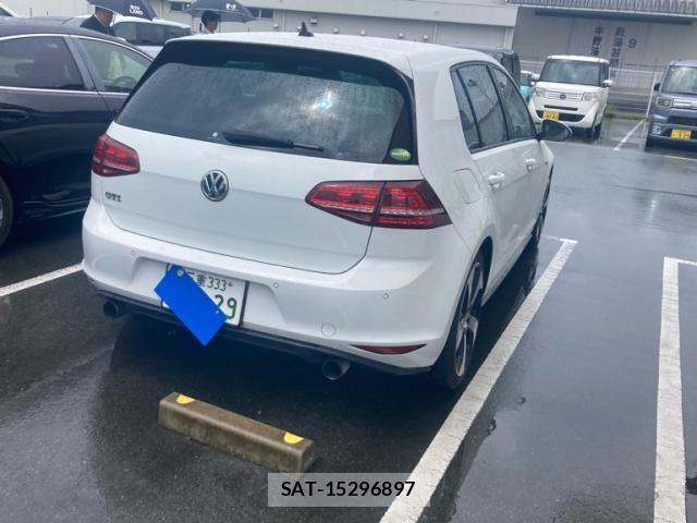VolksWagen GOLF GTI 2015-01 7730706-4