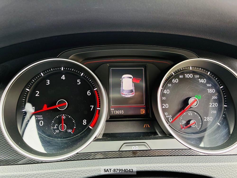 VolksWagen GOLF GTI 2016-11 7360470-15