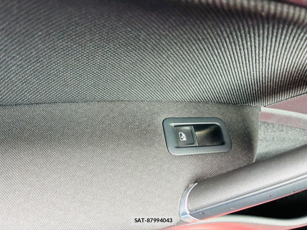 VolksWagen GOLF GTI 2016-11 7360470-23