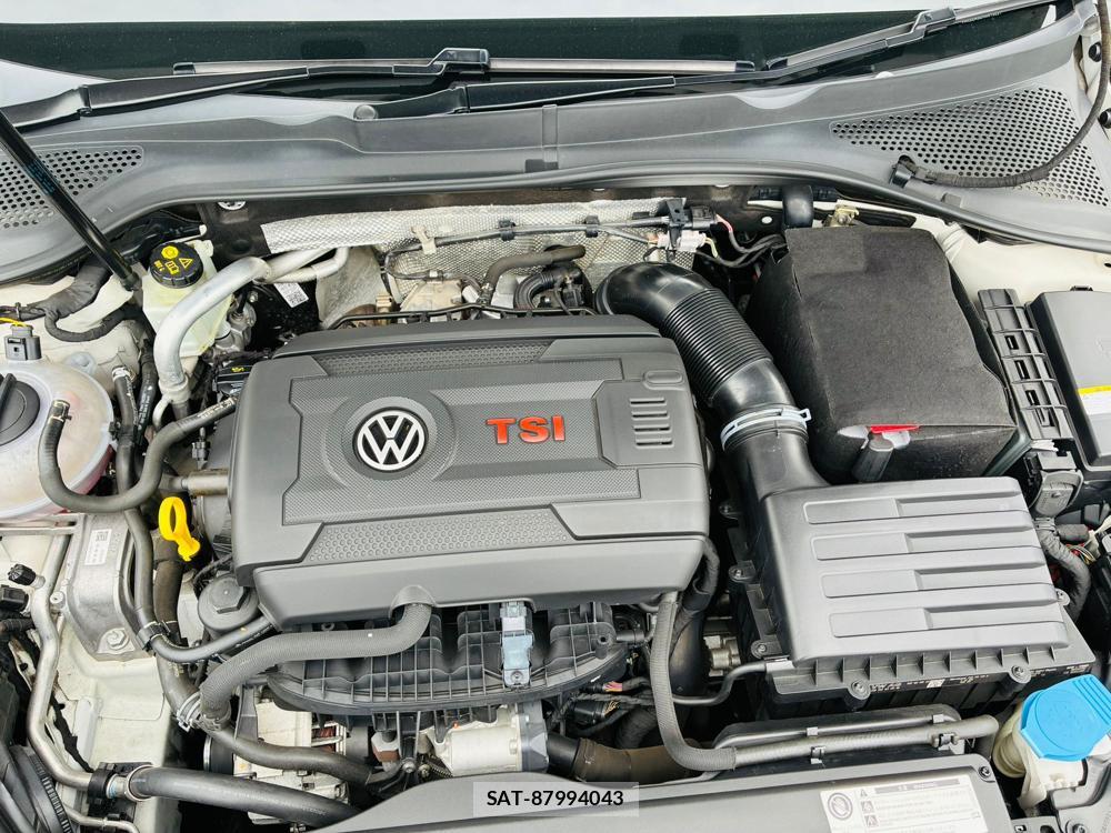 VolksWagen GOLF GTI 2016-11 7360470-38