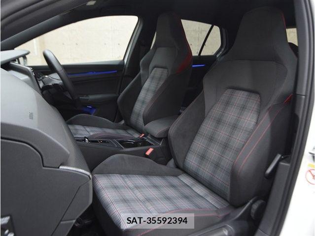 VolksWagen GOLF GTI 2022-01 7964386-4