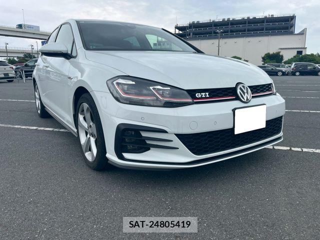 VolksWagen GOLF GTI 2017-05 7981567-0