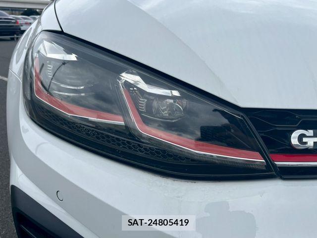 VolksWagen GOLF GTI 2017-05 7981567-18