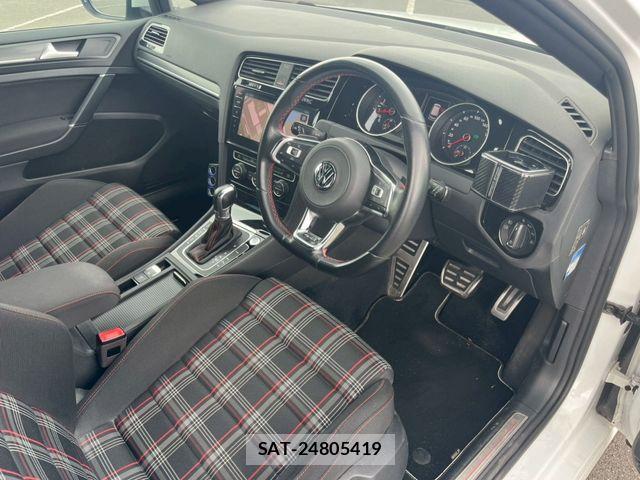 VolksWagen GOLF GTI 2017-05 7981567-1