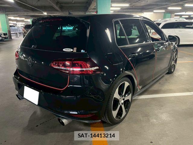 VolksWagen GOLF GTI 2014-11 7981568-4