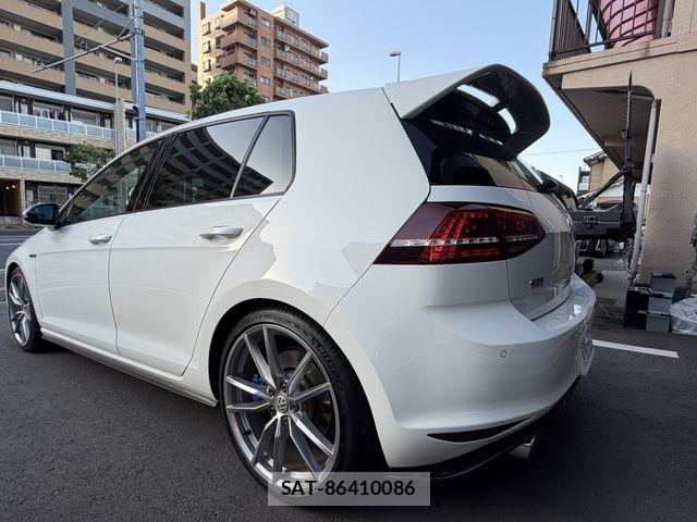 VolksWagen GOLF GTI 2014-11 8039173-2