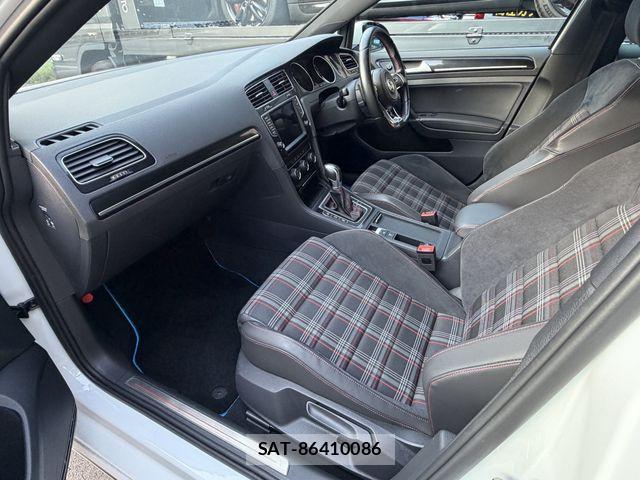 VolksWagen GOLF GTI 2014-11 8039173-4