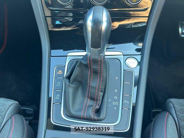 VolksWagen GOLF GTI 2017-12 8132990-9