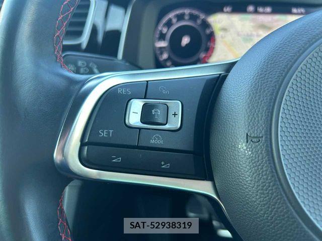 VolksWagen GOLF GTI 2017-12 8132990-14
