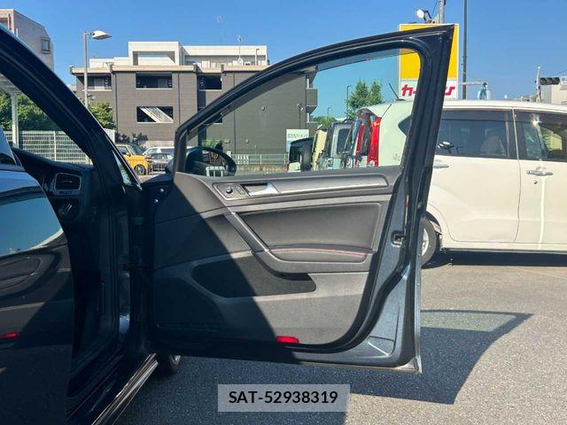 VolksWagen GOLF GTI 2017-12 8132990-23