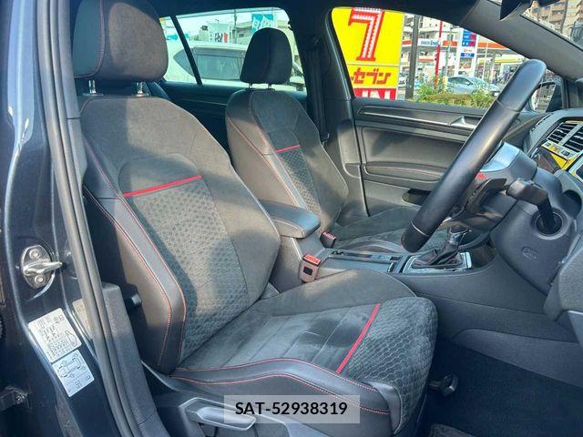 VolksWagen GOLF GTI 2017-12 8132990-24