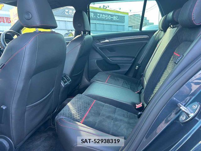 VolksWagen GOLF GTI 2017-12 8132990-27