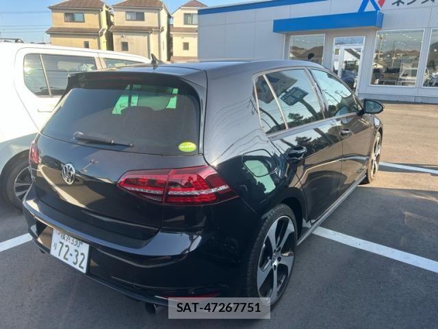 VolksWagen GOLF GTI 2015-12 8147008-13