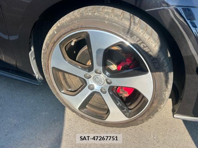 VolksWagen GOLF GTI 2015-12 8147008-5