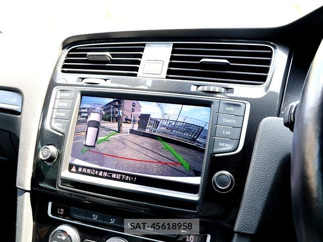 VolksWagen GOLF GTI 2015-11 8211008-18
