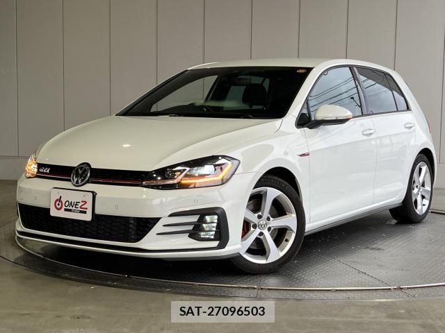 VolksWagen GOLF GTI 2017-08 8232402-0