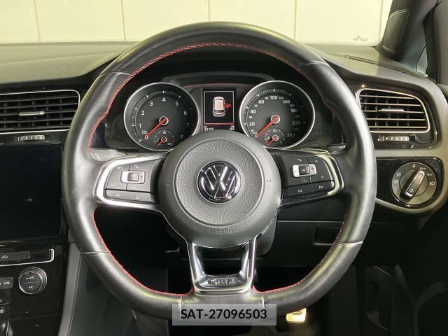 VolksWagen GOLF GTI 2017-08 8232402-16