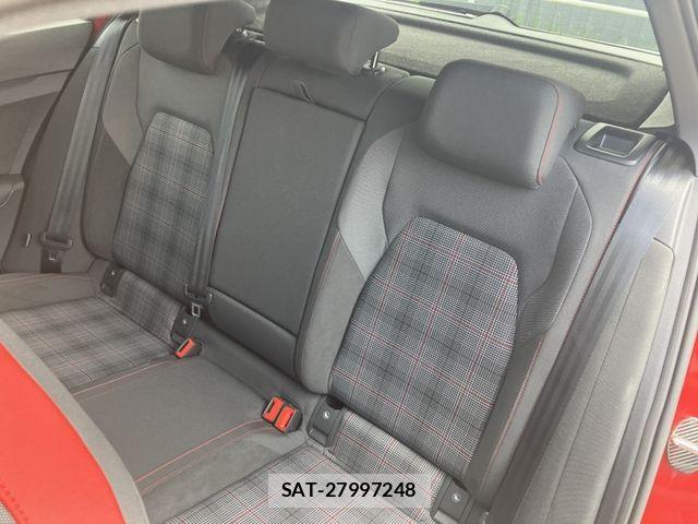 VolksWagen GOLF GTI 2022-09 8247155-11
