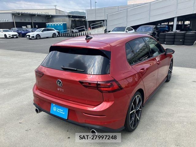 VolksWagen GOLF GTI 2022-09 8247155-2