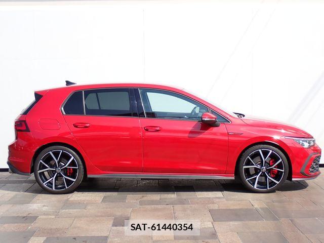 VolksWagen GOLF GTI 2022-01 8318069-4