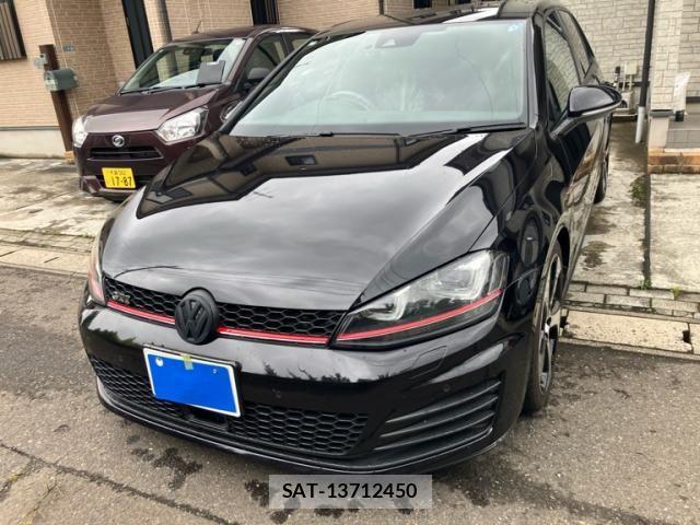 VolksWagen GOLF GTI 2014-10 8318075-1