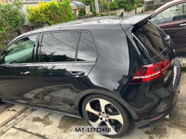 VolksWagen GOLF GTI 2014-10 8318075-4