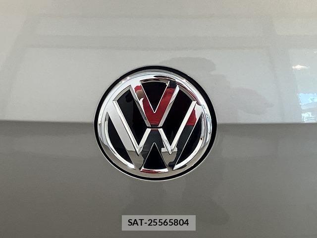 VolksWagen GOLF GTI 2018-05 8318071-27