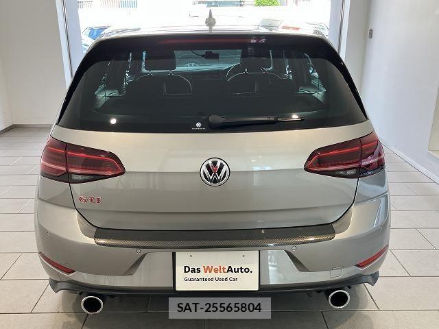VolksWagen GOLF GTI 2018-05 8318071-7