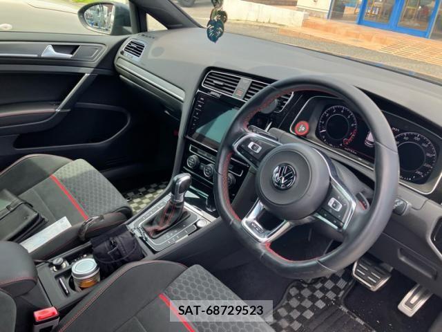 VolksWagen GOLF GTI 2017-12 8318073-11