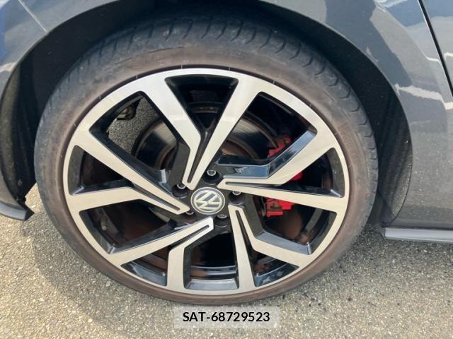 VolksWagen GOLF GTI 2017-12 8318073-7