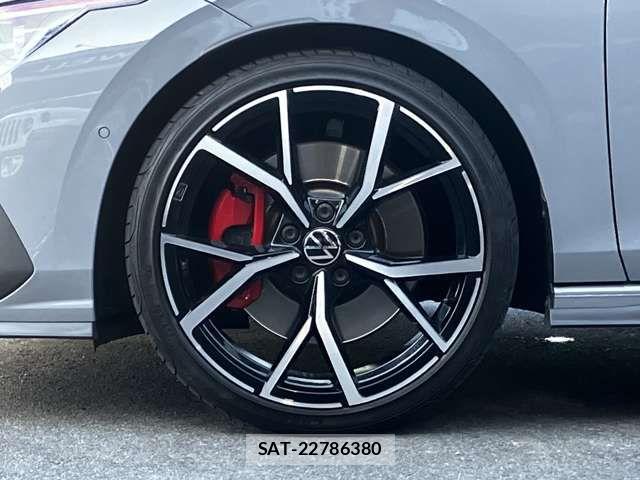 VolksWagen GOLF GTI 2022-11 8369731-14