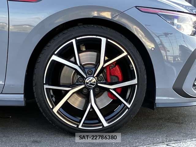 VolksWagen GOLF GTI 2022-11 8369731-17