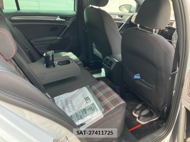 VolksWagen GOLF GTI 2017-10 8369733-18