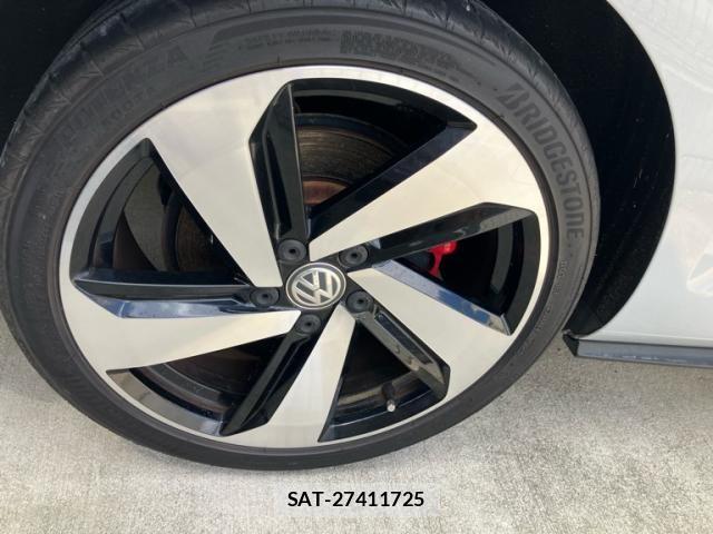 VolksWagen GOLF GTI 2017-10 8369733-22