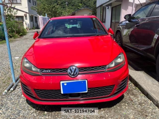 VolksWagen GOLF GTI 2013-08 8415840-1
