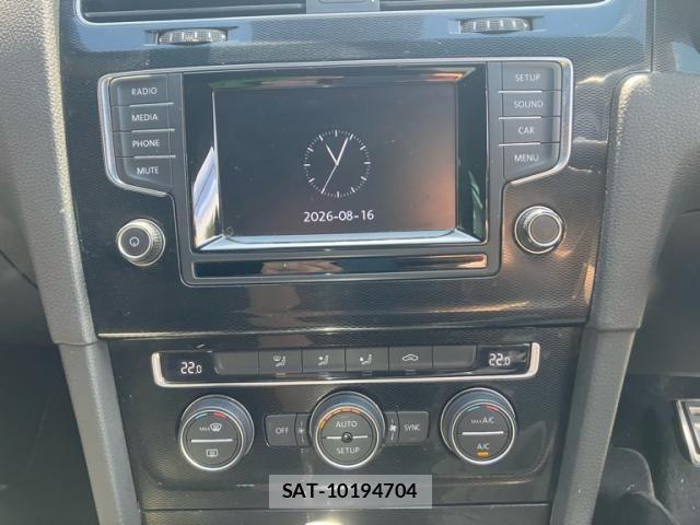 VolksWagen GOLF GTI 2013-08 8415840-21
