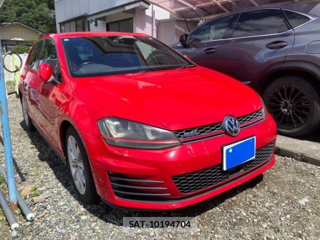 VolksWagen GOLF GTI 2013-08 8415840-2