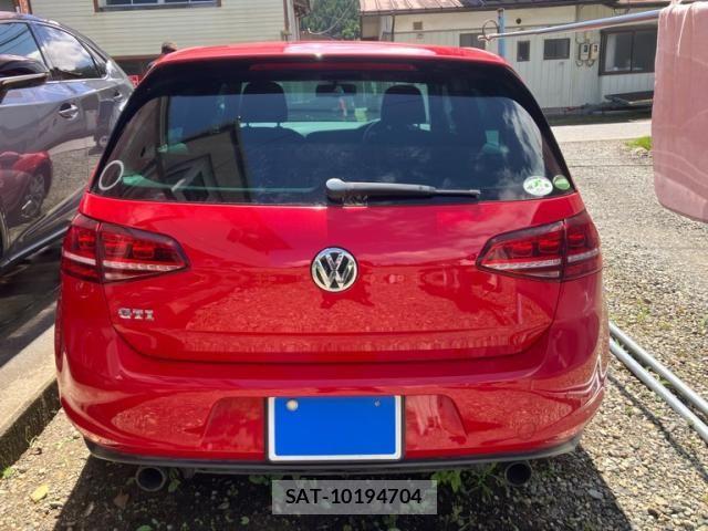 VolksWagen GOLF GTI 2013-08 8415840-5