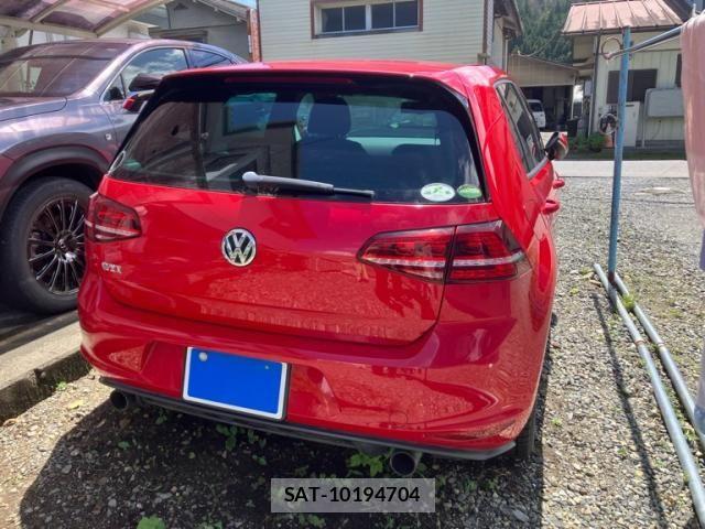 VolksWagen GOLF GTI 2013-08 8415840-7