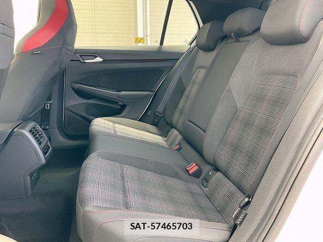 VolksWagen GOLF GTI 2025-09 8528202-12