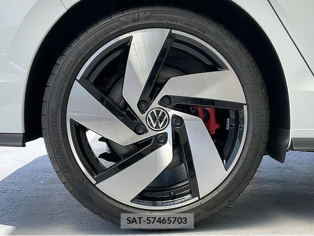 VolksWagen GOLF GTI 2025-09 8528202-5