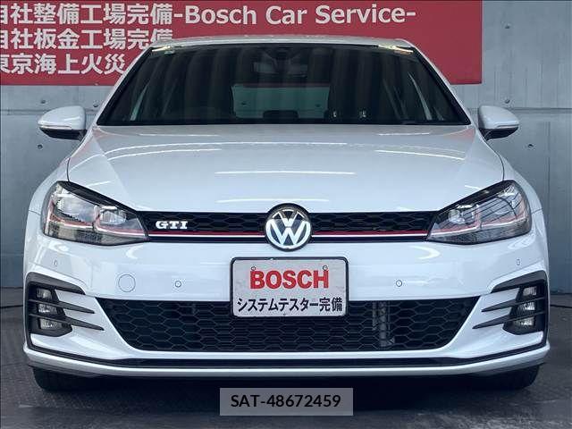 VolksWagen GOLF GTI 2017-09 8528203-4